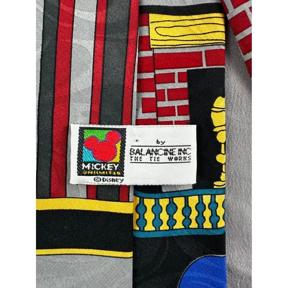 Disney Mickey Mouse & Pluto‎ Tie 100% polyester